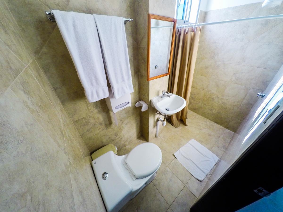 Dc Suites Aeropuerto Guayaquil Exteriér fotografie