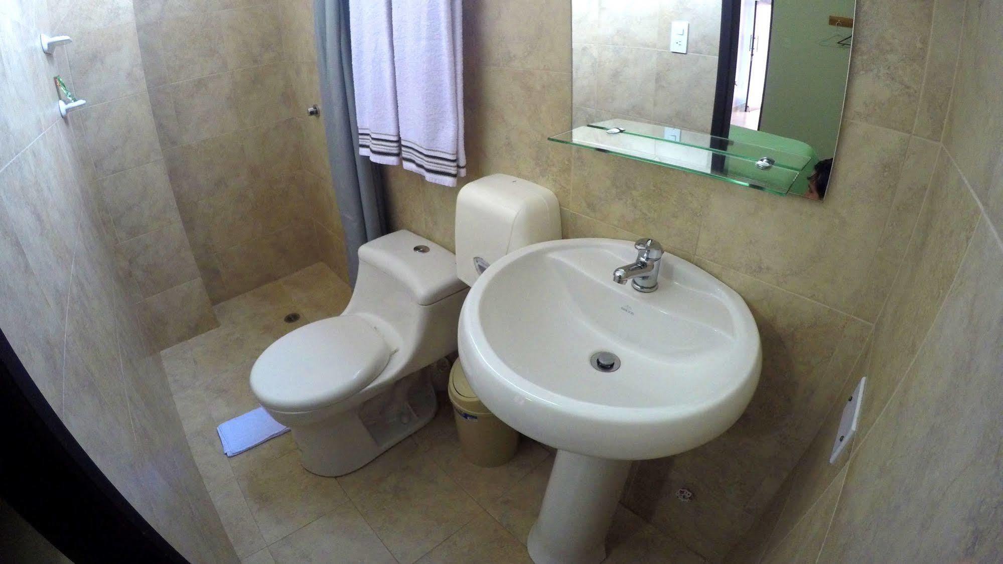 Dc Suites Aeropuerto Guayaquil Exteriér fotografie